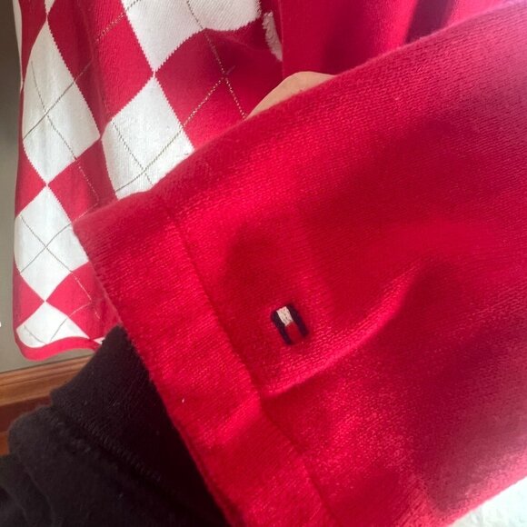 Tommy Hilfiger Red/White Argyle Sweater with gold metallic thread, Size Medium - Picture 5 of 7